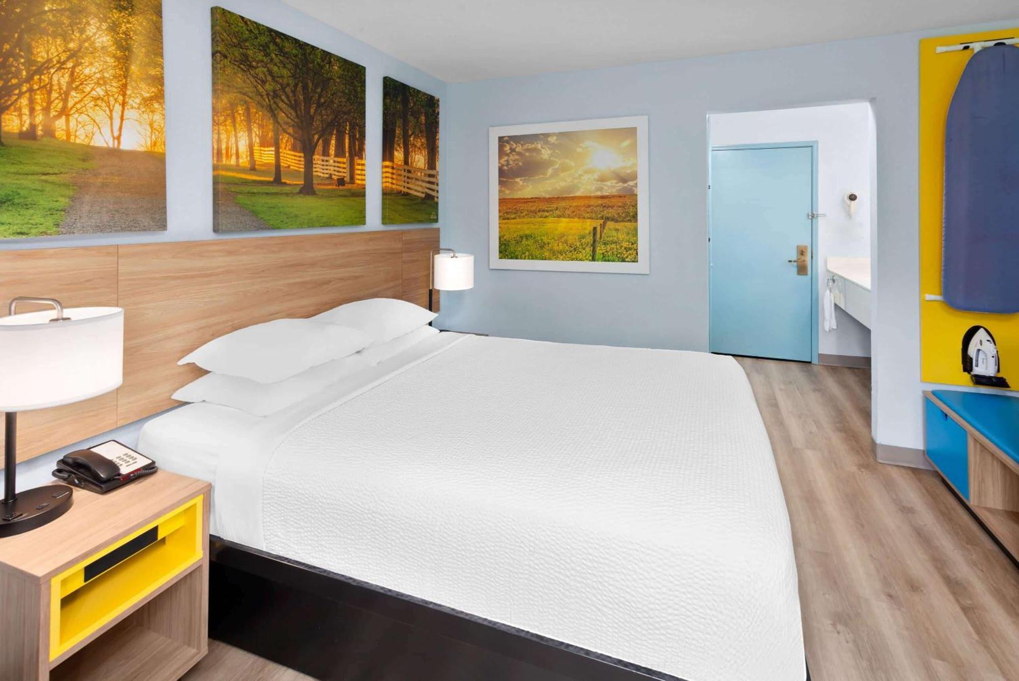 Days Inn & Suites By Wyndham Siler City Exteriör bild